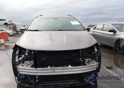 2018 Chrysler Pacifica Touring L из США, поврежденный, VIN 2C4RC1BG4JR107347